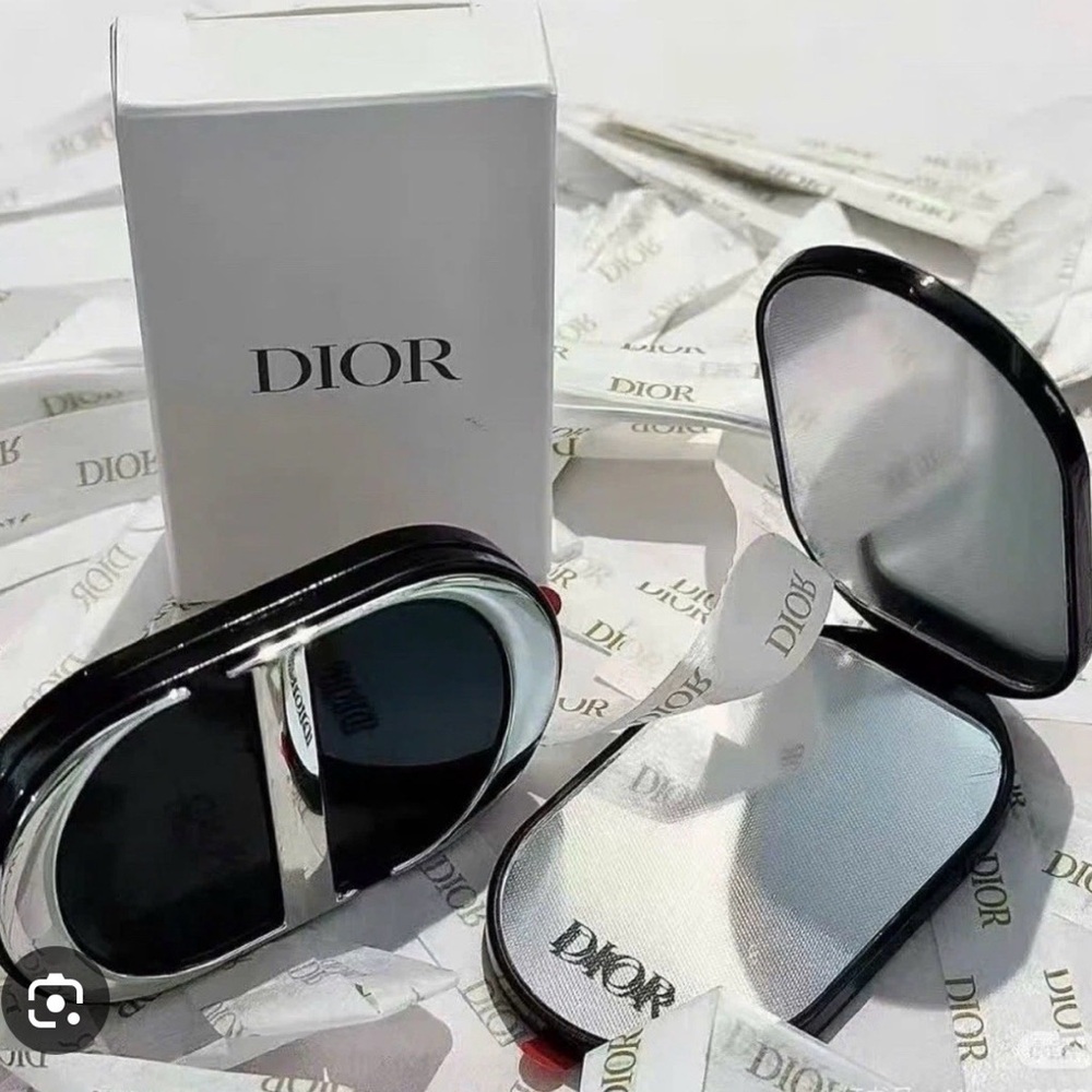 Dior CD Phone Ring with Mirror
